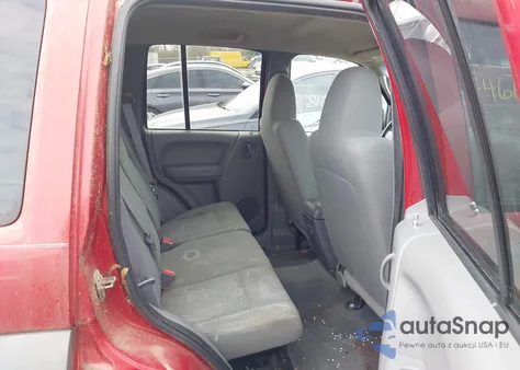 2005 Jeep Liberty Sport from USA, damaged, VIN 1J4GL48K85W718879